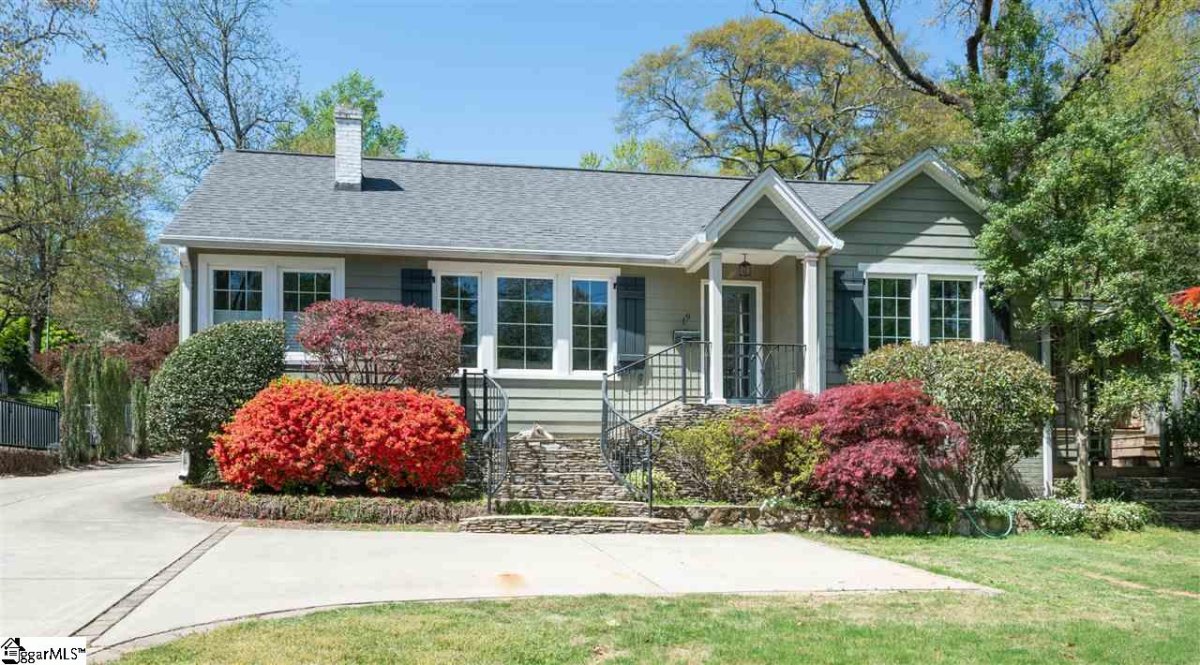 19 Rock Creek Drive