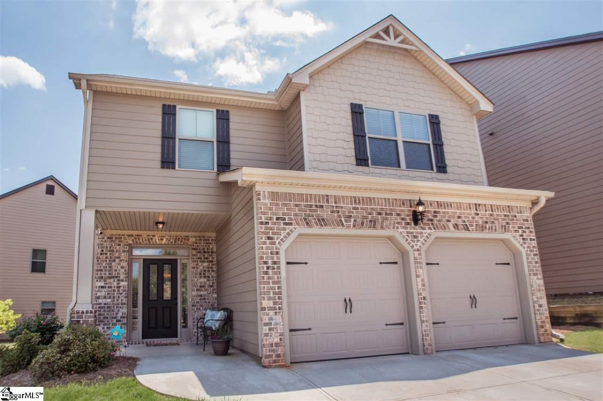 14 River Valley Lane