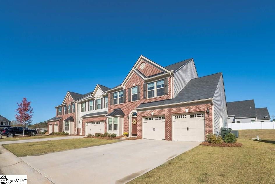 204 Alderside Place