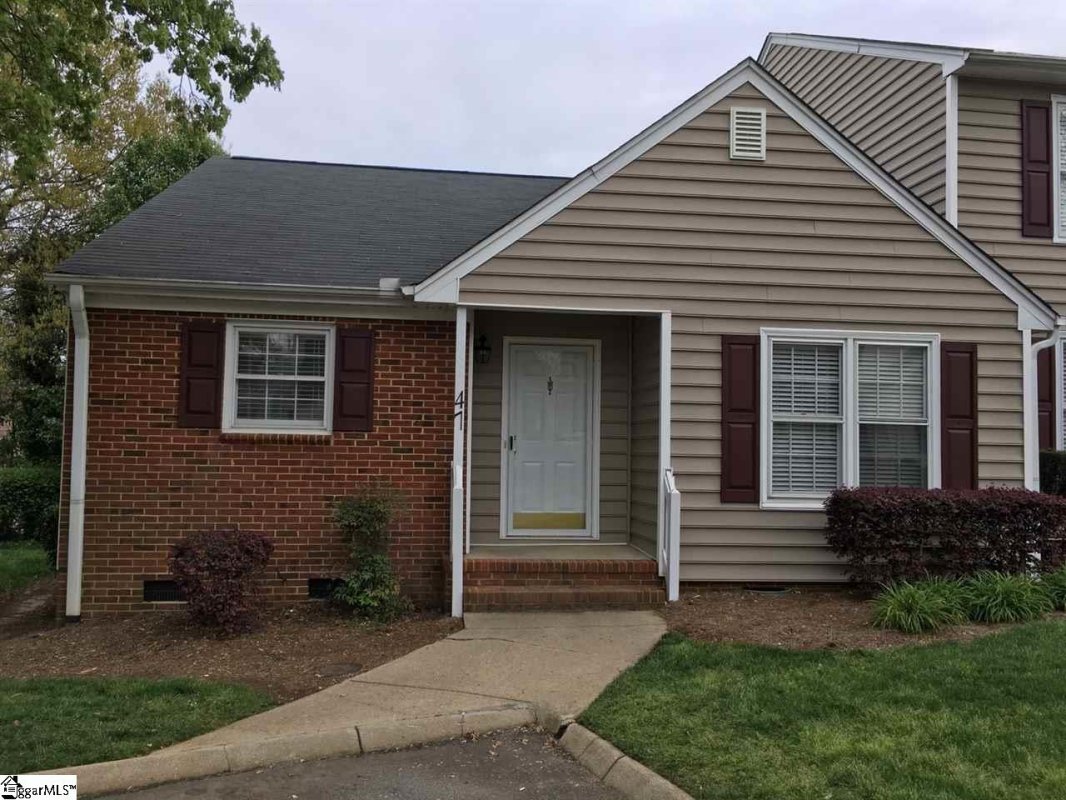 40 Wood Pointe Drive #47