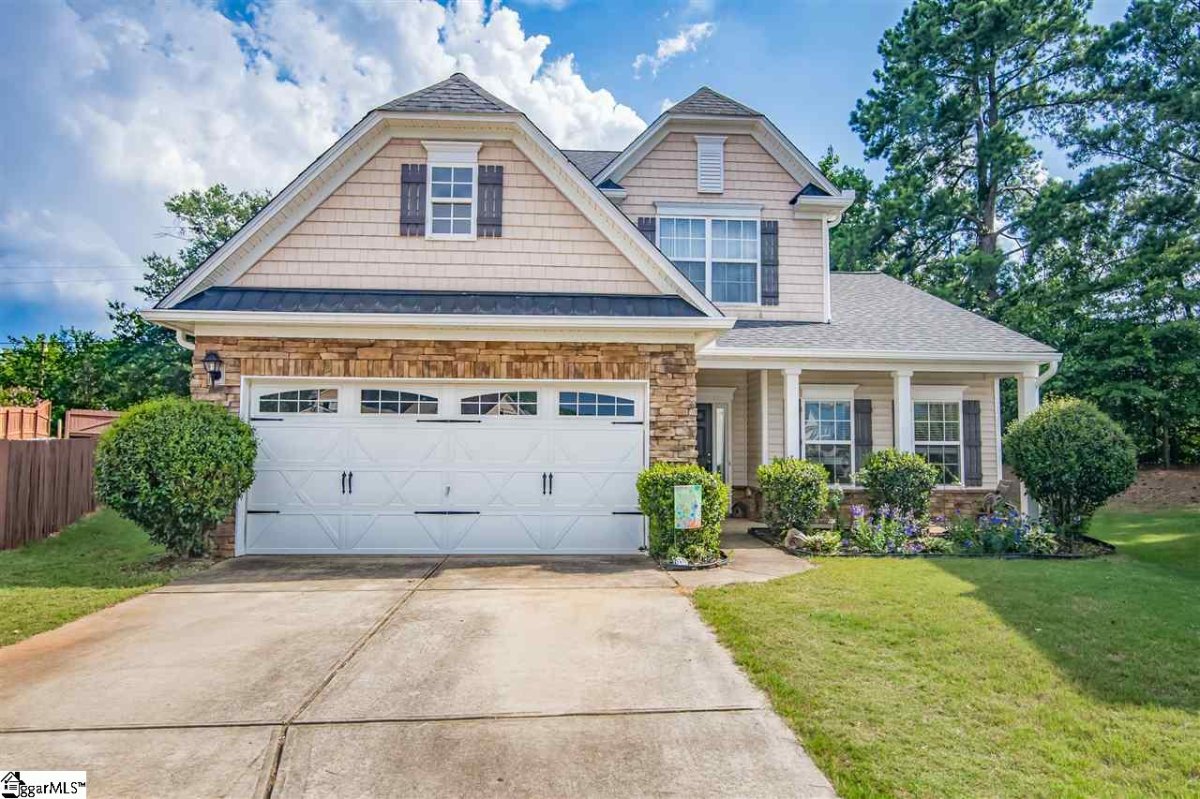 112 Circle Grove Court