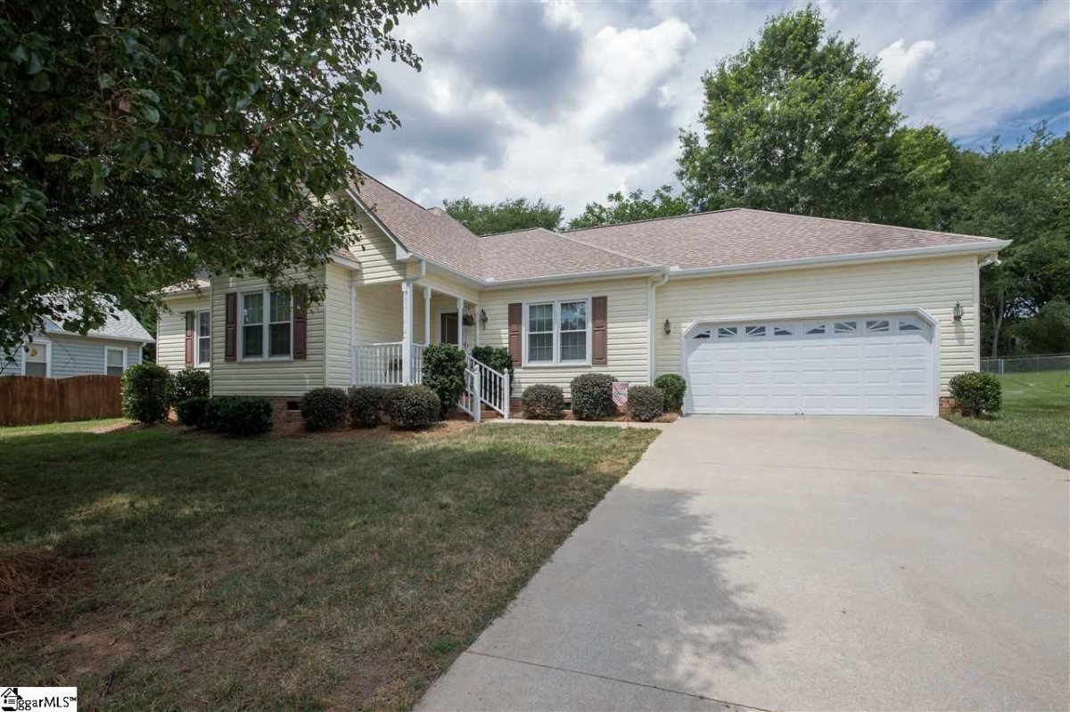 7 Sage Brush Court
