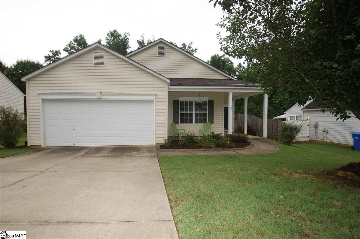 105 Midwood Road