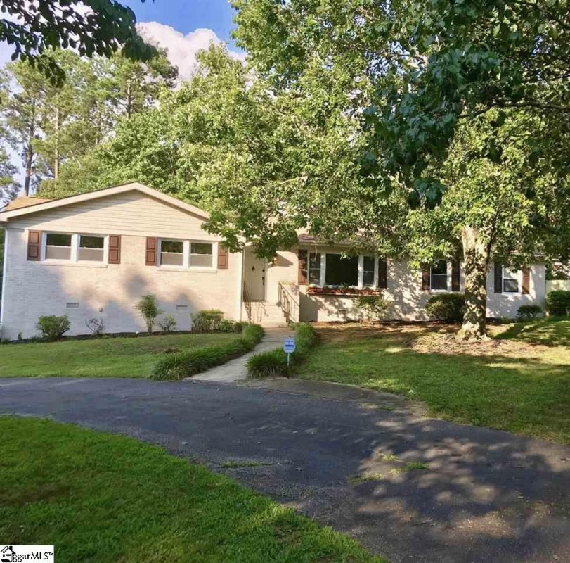 2 Selwyn Drive