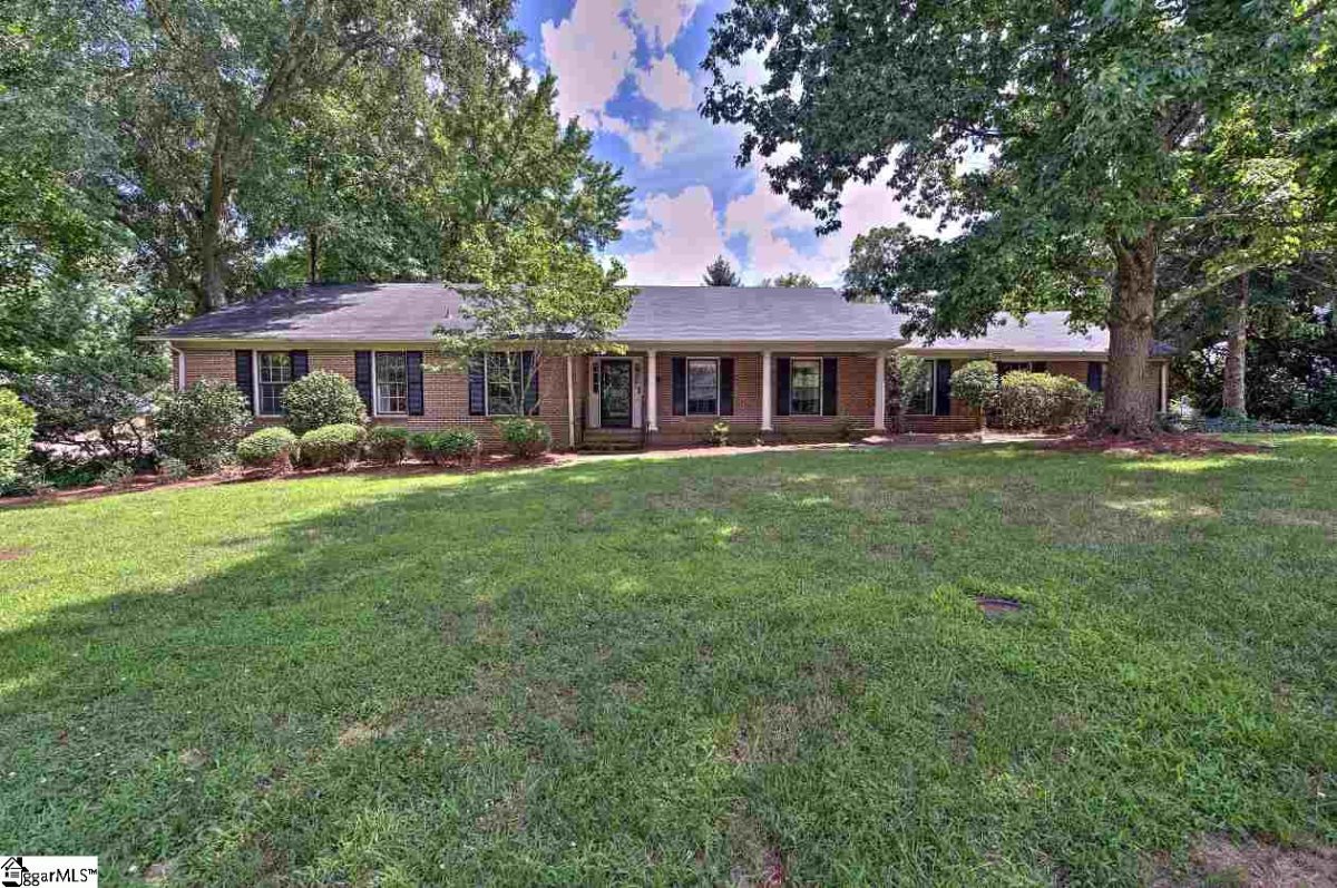 322 Hillsborough Drive