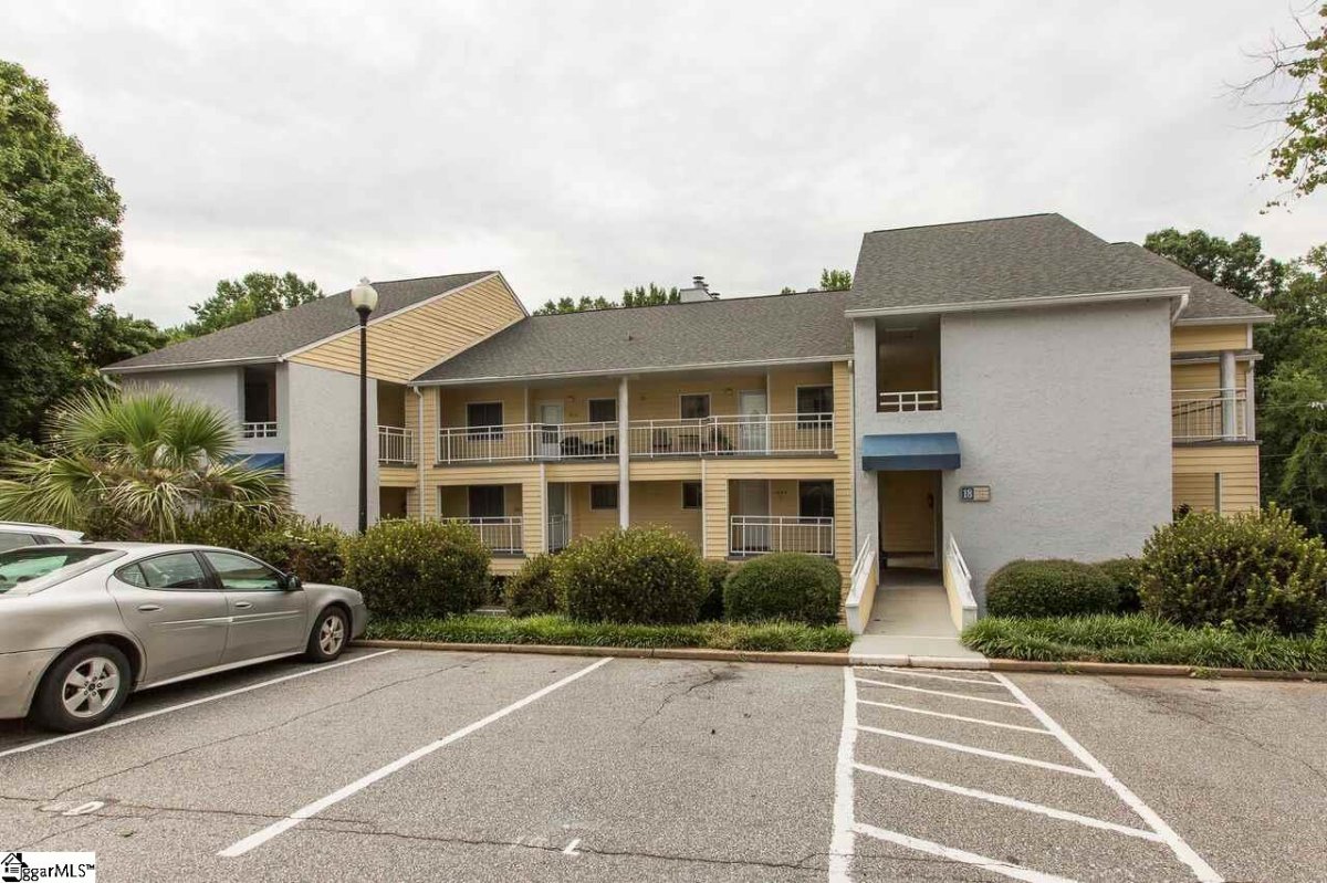 1808 Northlake Drive