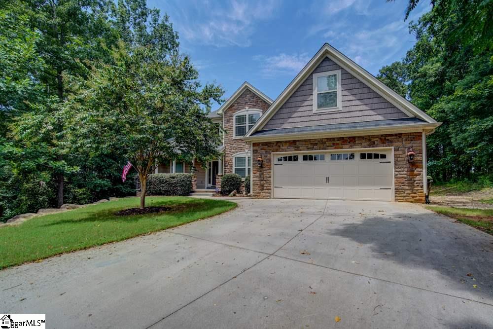 112 Trotter Court