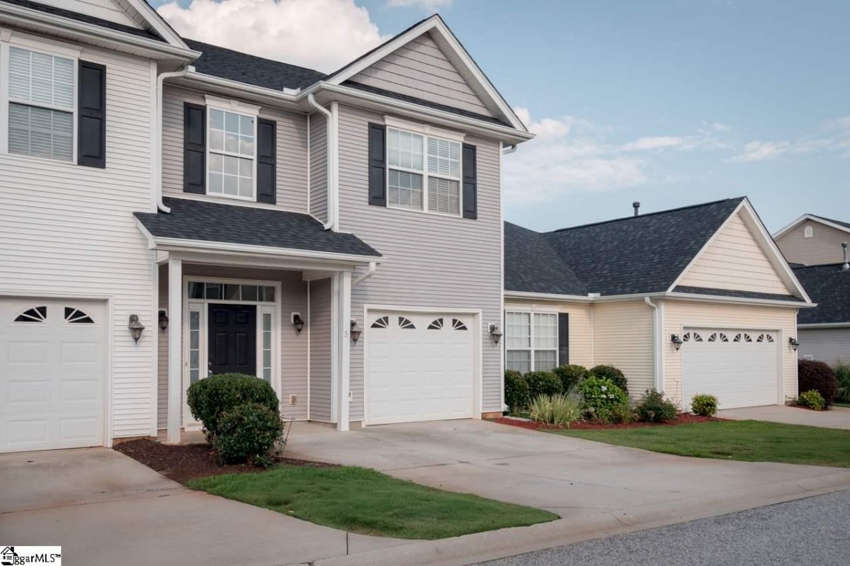 5 Roselite Circle