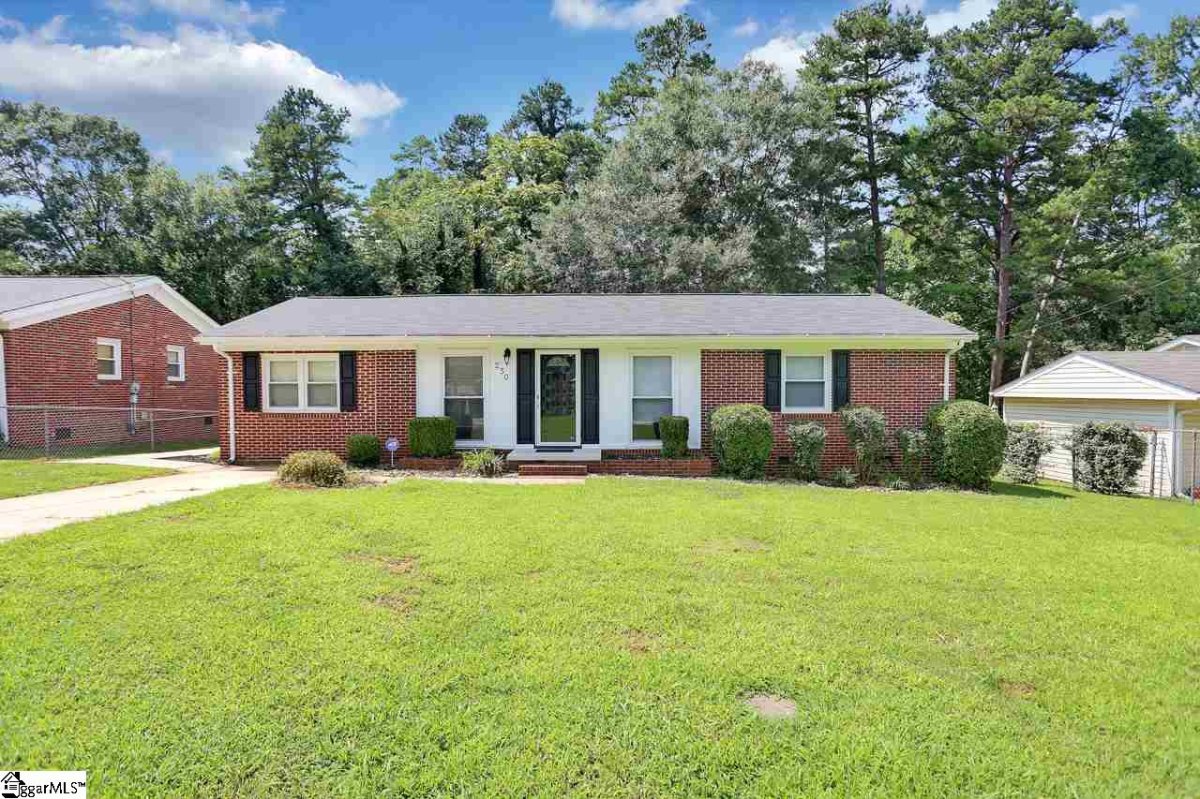230 W Castle Drive