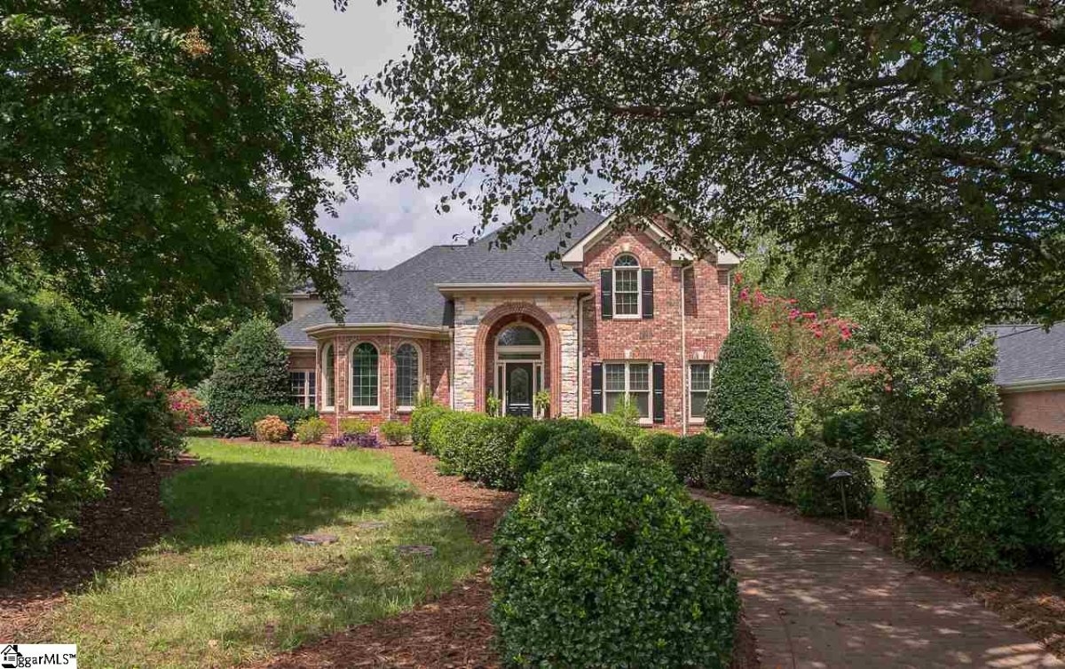 106 W Cleveland Bay Court