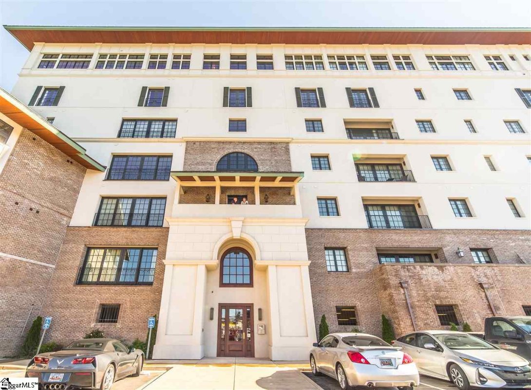 121 Rhett Street Unit 604