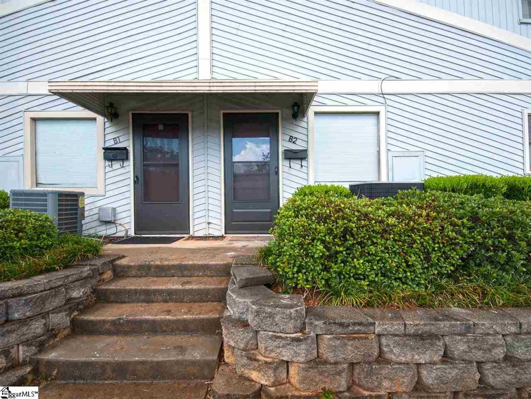 3706 E North Street Unit 2B