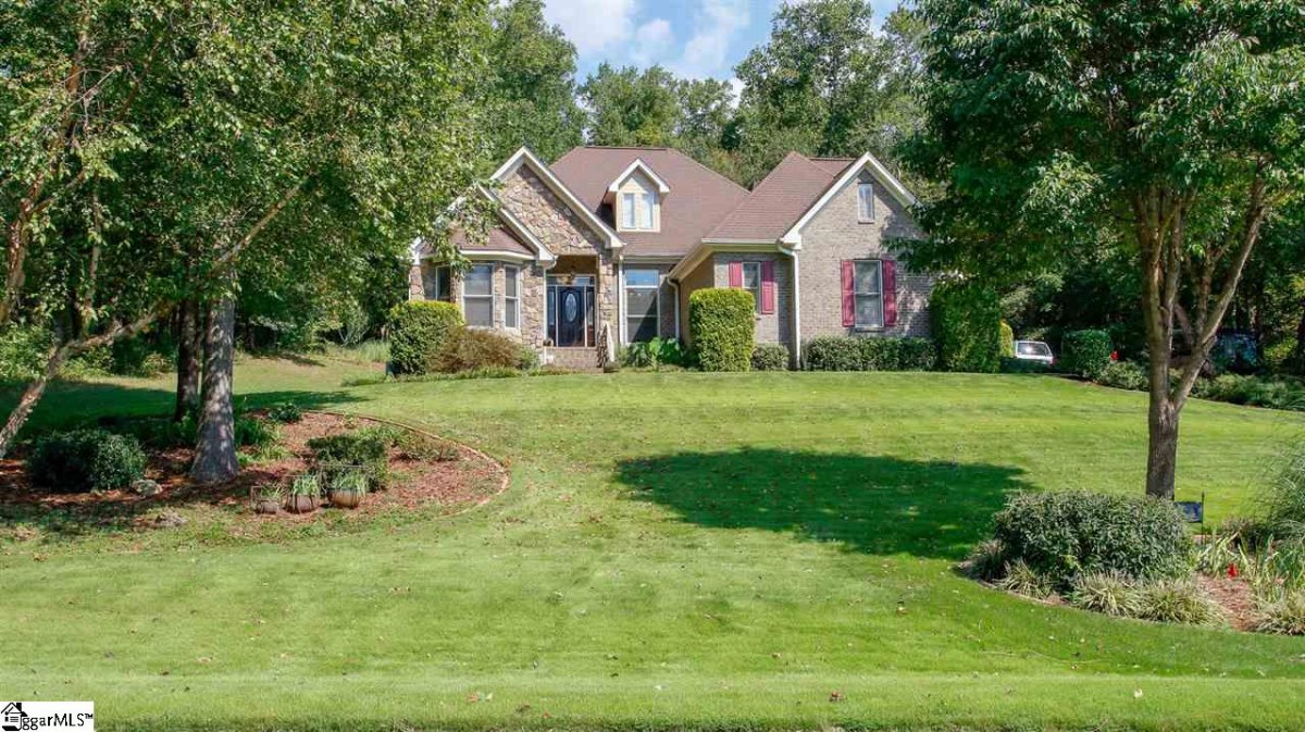11 Pinerock Drive