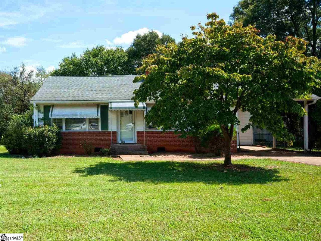 206 Courtney Circle