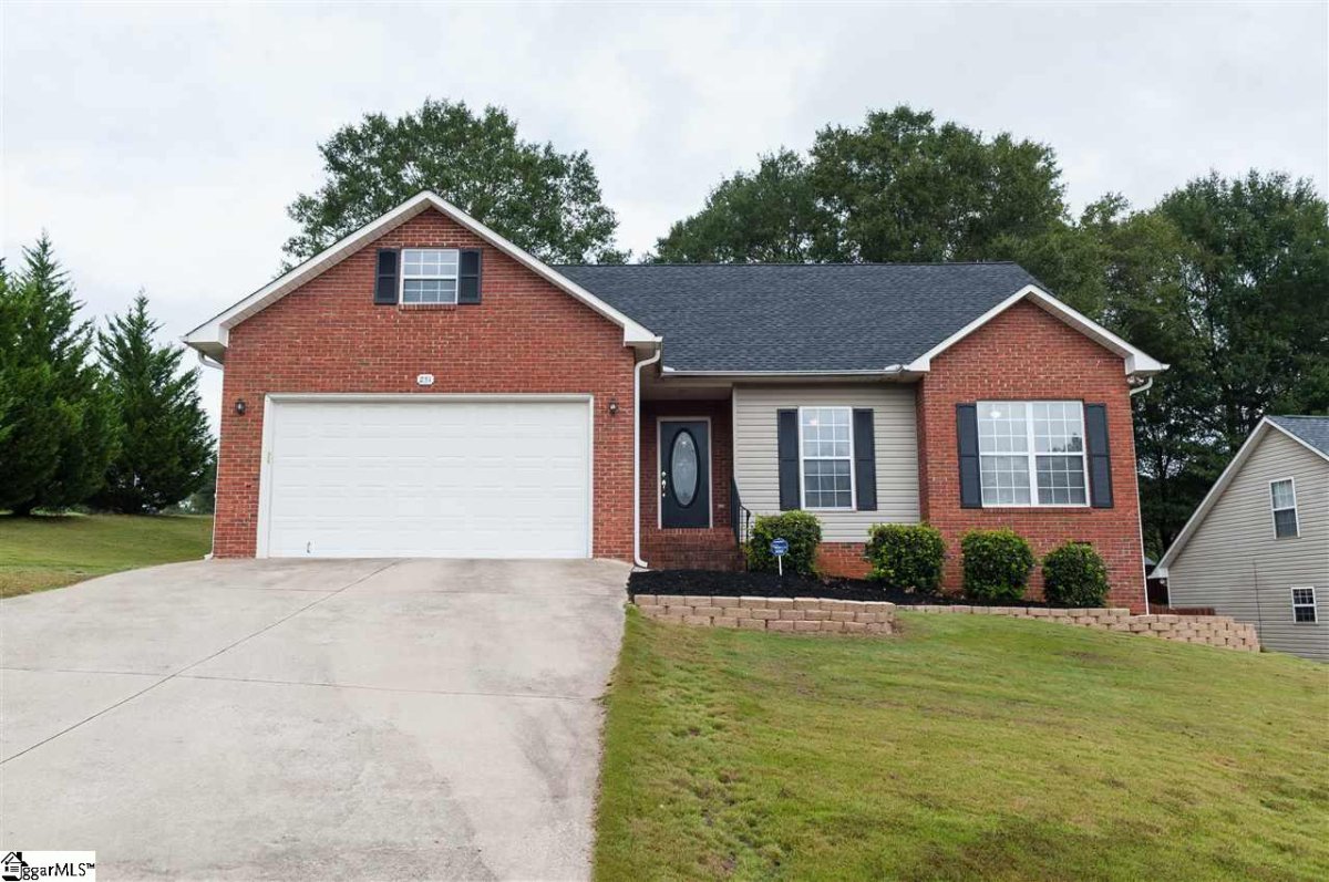 251 Lynhaven Drive