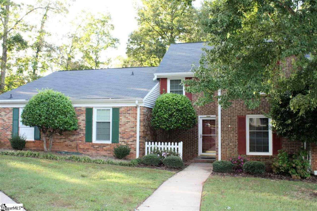 302 Wenwood Circle