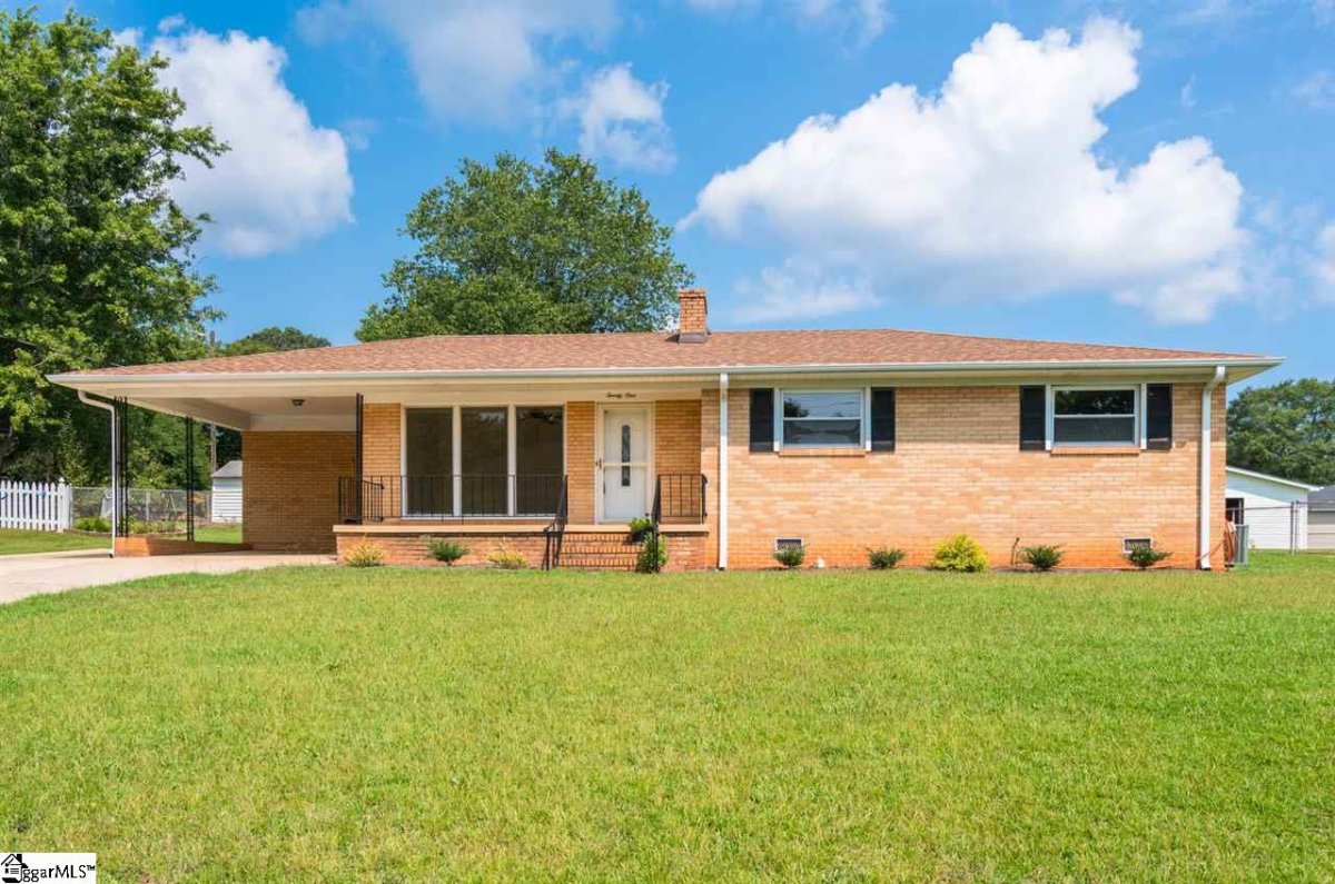 21 Alice Farr Drive