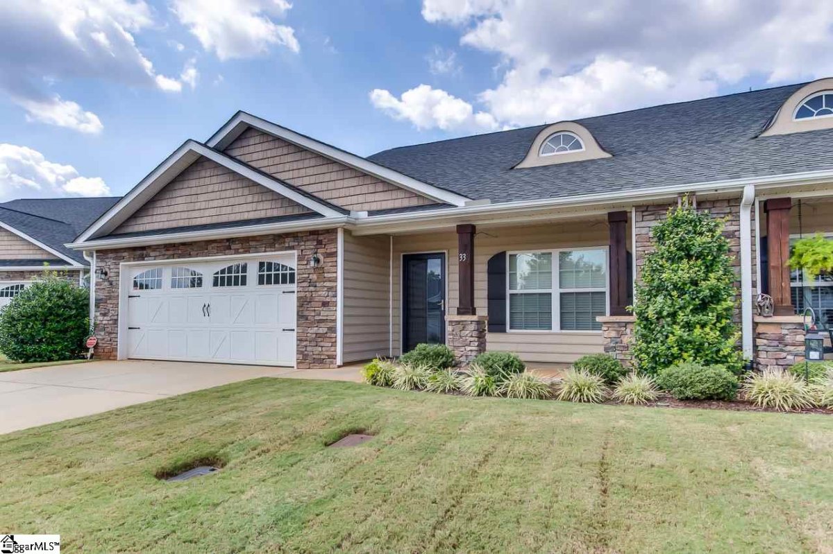 33 Hillsborough Drive