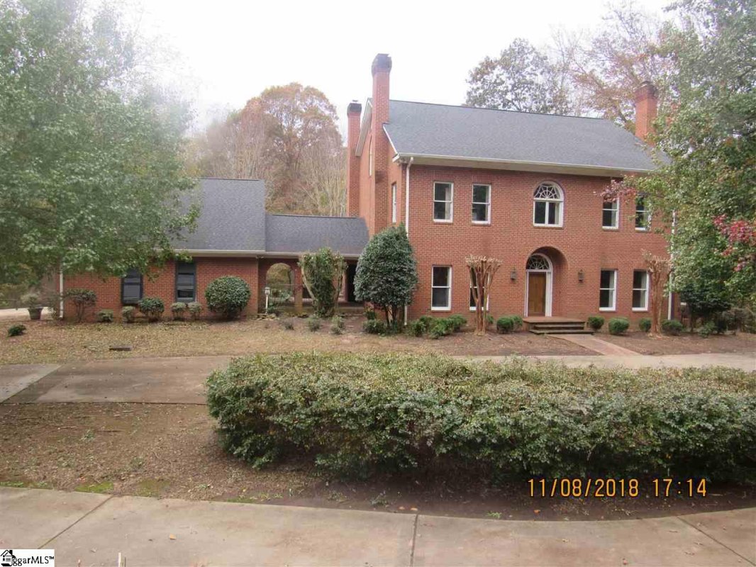101 Creek Drive