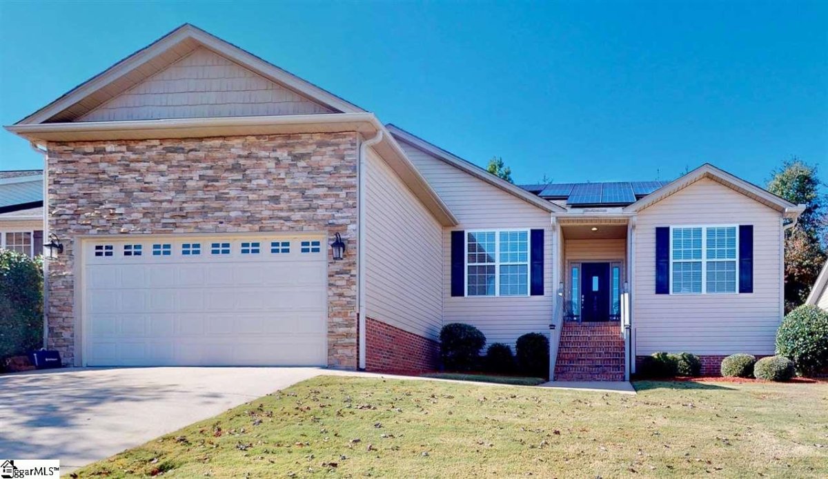 405 Summitbluff Drive