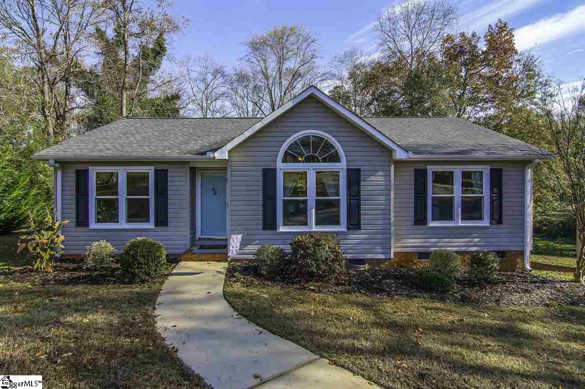 25 Pine Ridge Drive