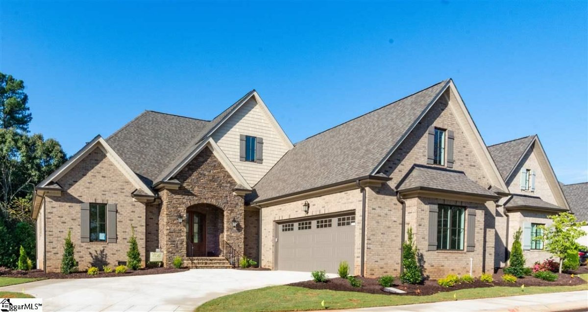 312 Tanoak Court