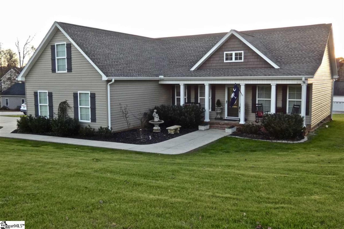2 Saddle Creek Court