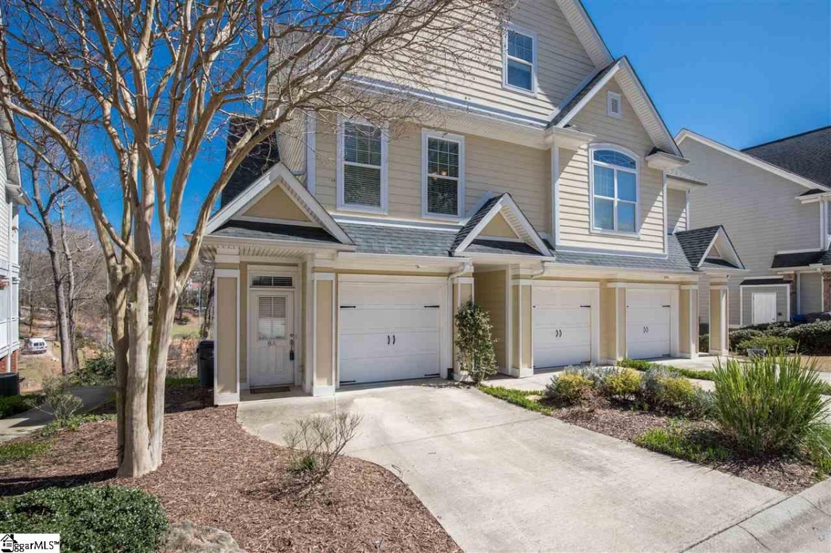 8 Edge Court Unit A