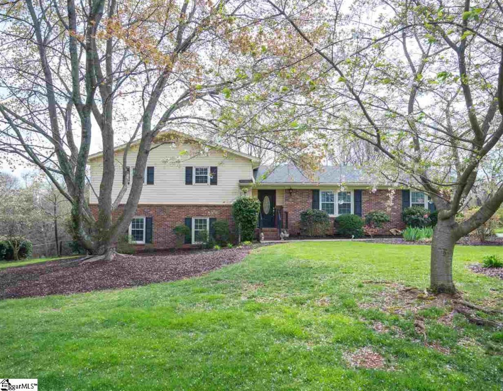 101 Montclair Road