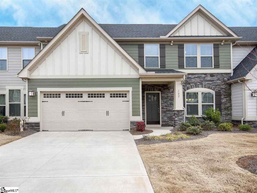 102 Vereen Court