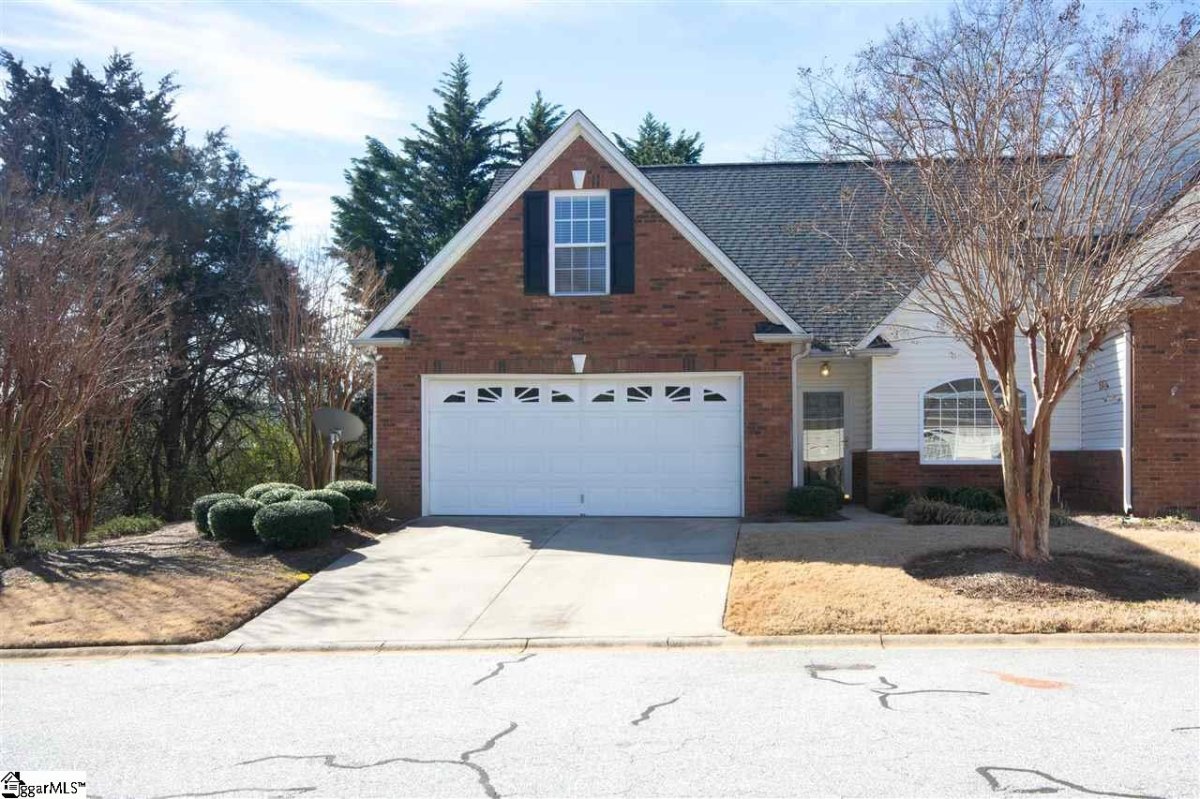 32 Kennebec Lane