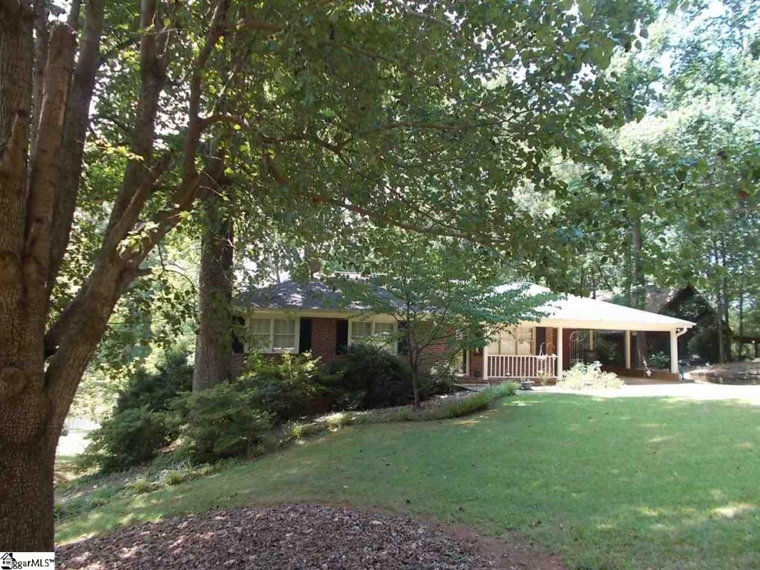 32 Harbor Drive