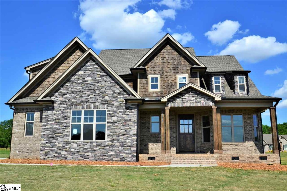 105 Monreve Drive