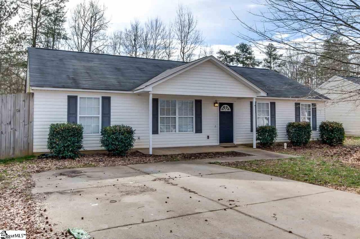 3 Pine Cone Court