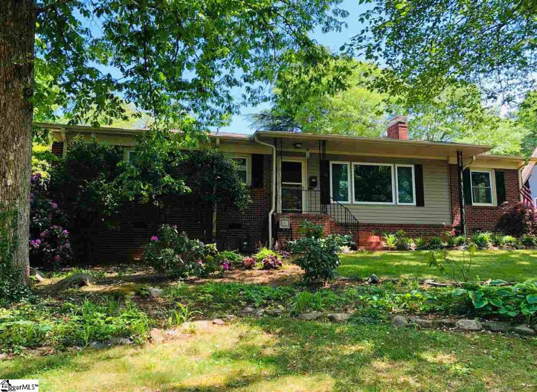 108 Ashford Avenue