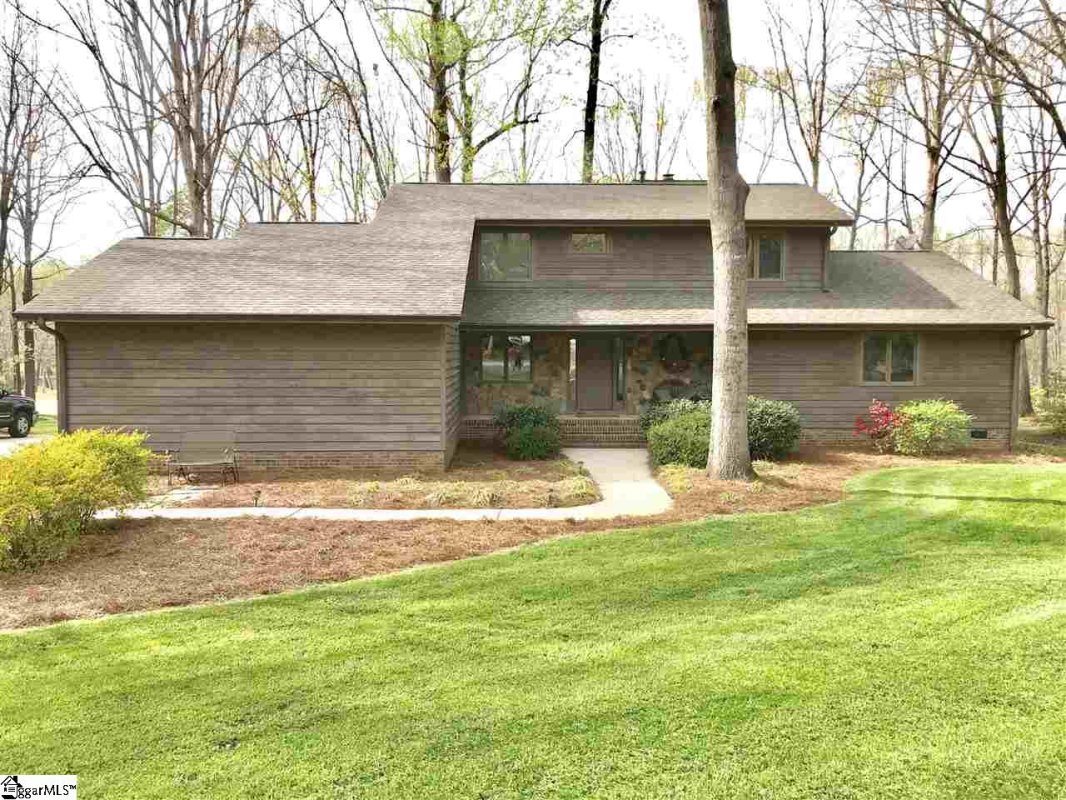 186 Sandstone Drive