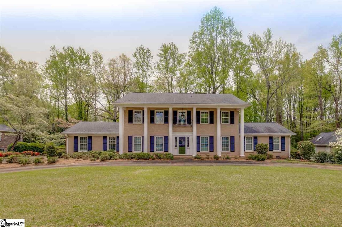 100 Hunting Hollow Road