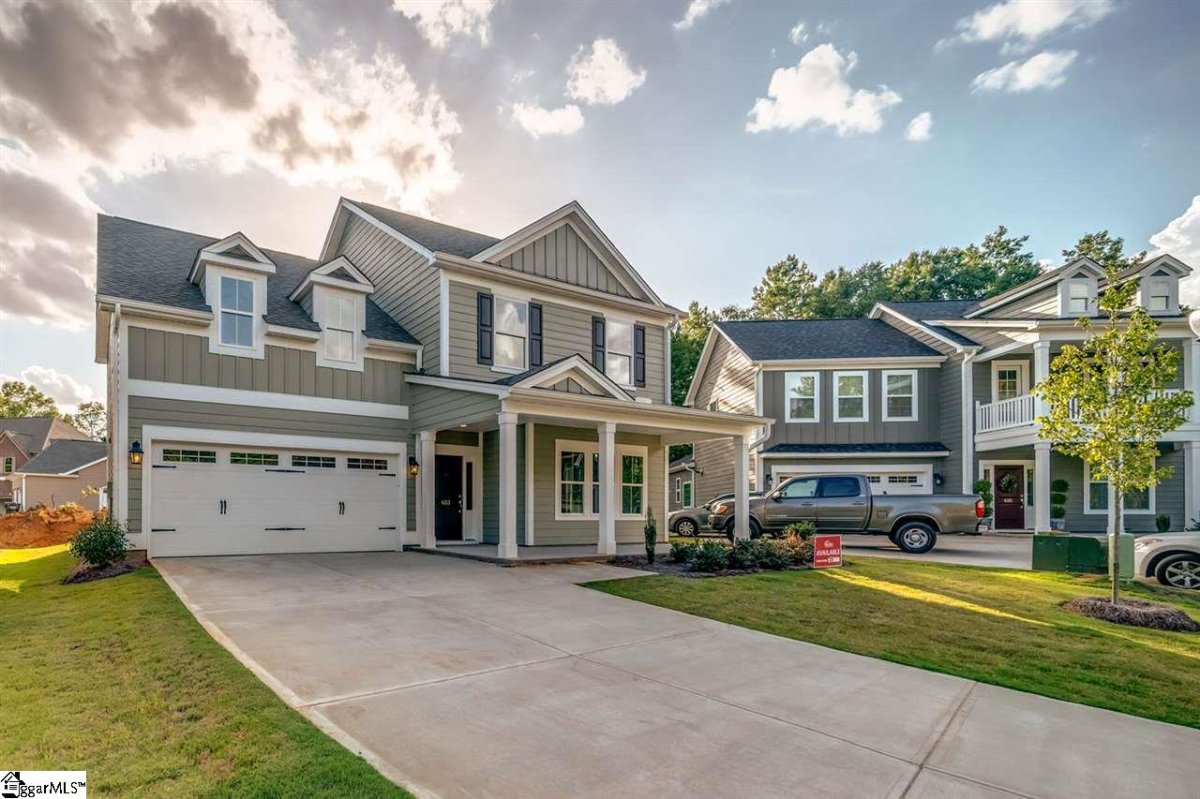 603 Creekside Bluff