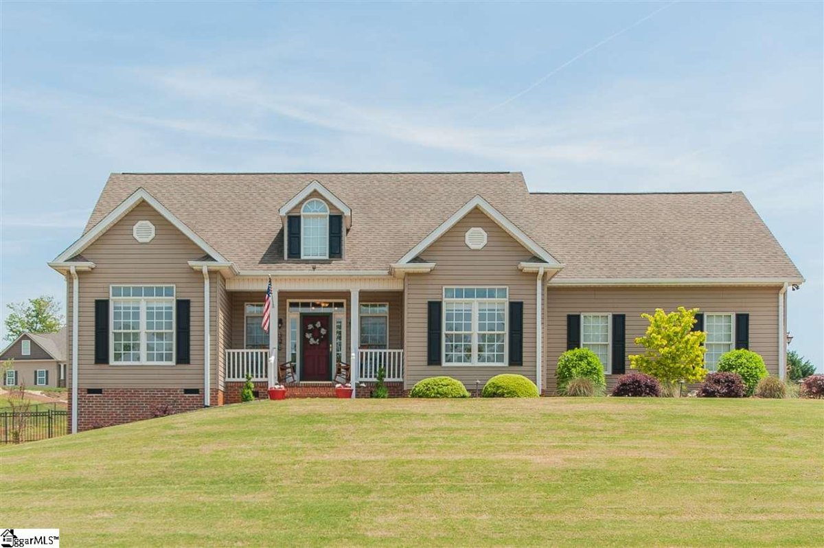 108 Saddle Creek Court