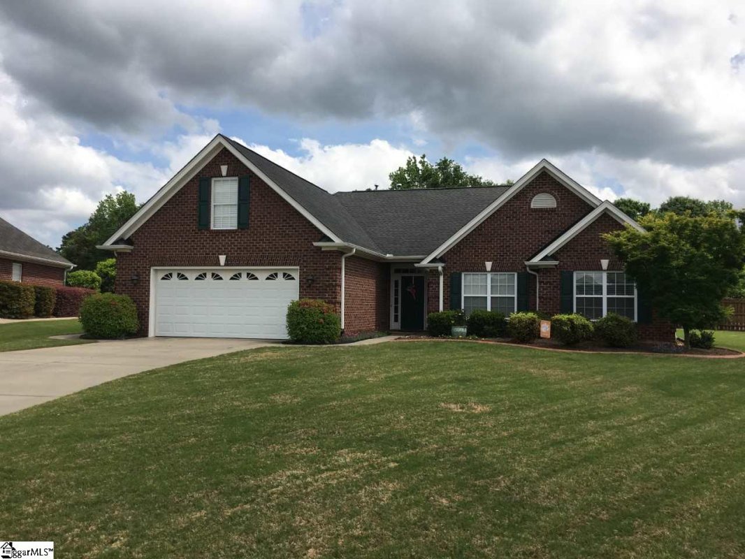 26 Cedarcrest Court