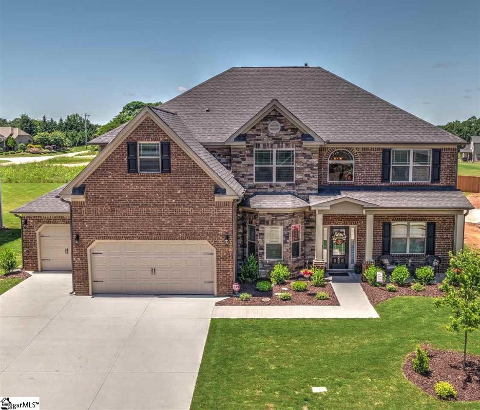 7 Hanlon Drive
