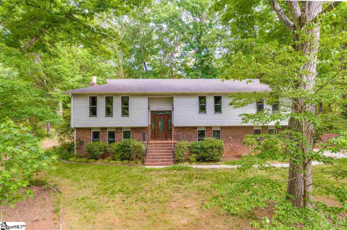 106 Devonshire Lane