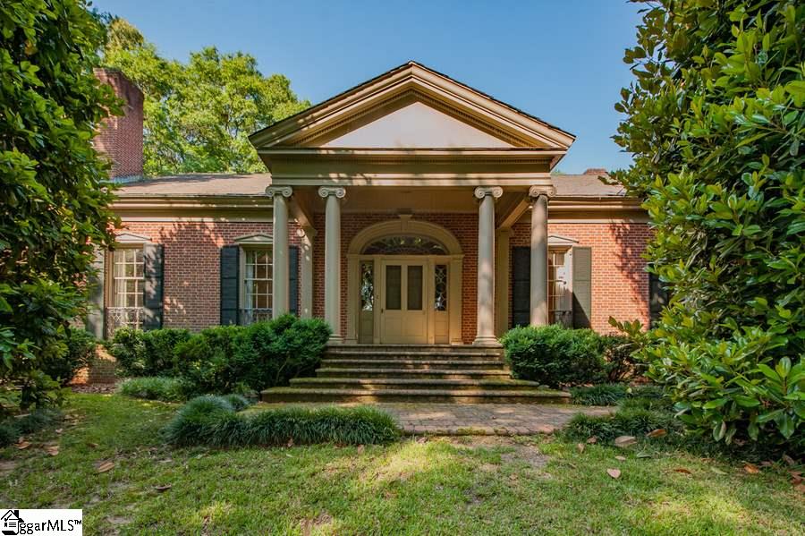 26 Woodland Way Circle