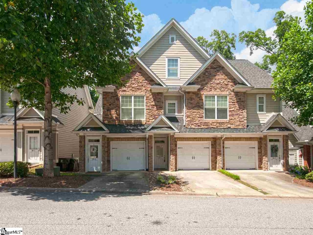 12 B Edge Court