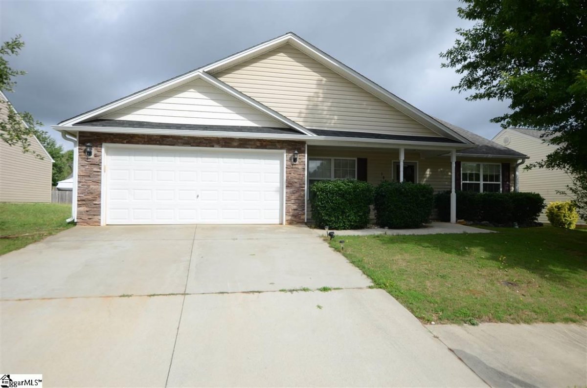 104 Parkgate Court