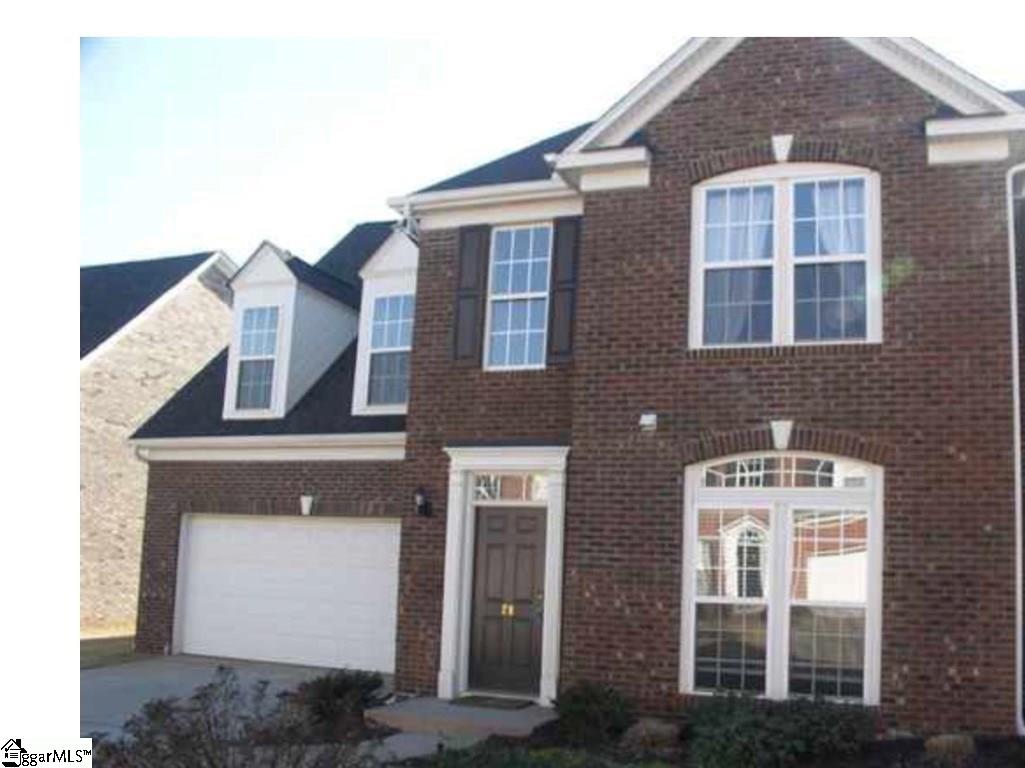 28 Everleigh Court
