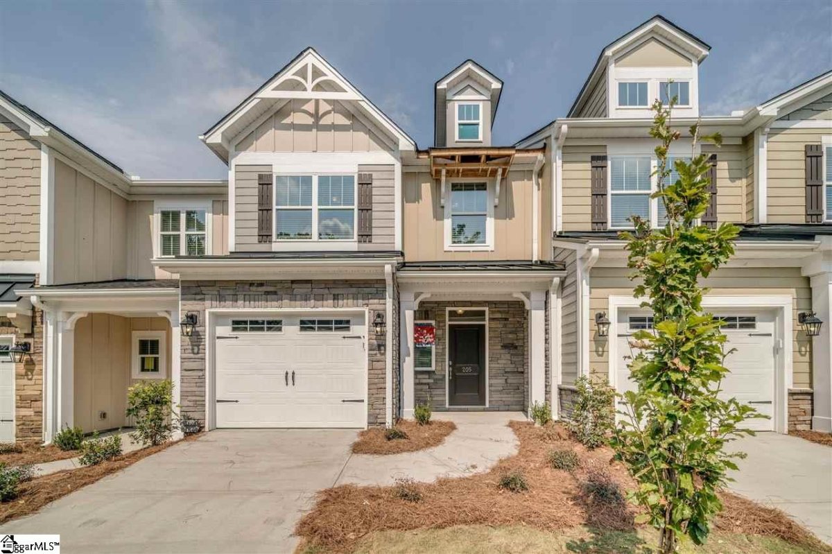 205 Nautique Court