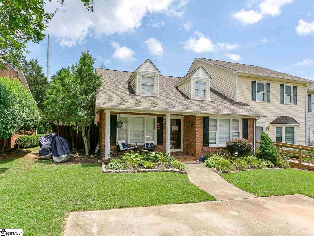 329 West Pointe Drive
