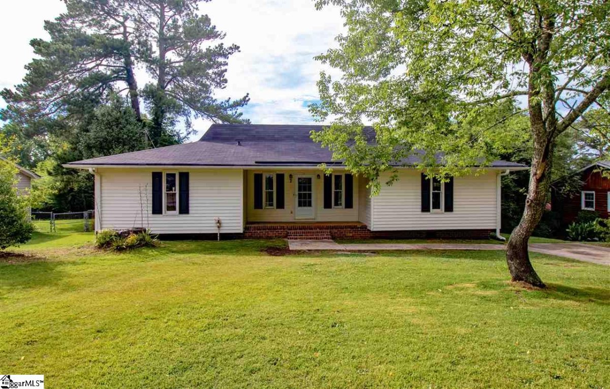 7 Rawood Drive