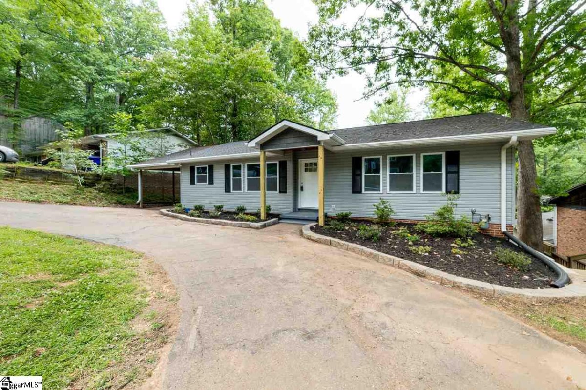137 Bradley Boulevard